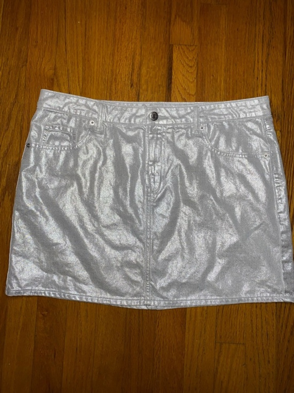 Old Navy Silver Metallic Mini Skirt, Shine On, Shimmery Summer